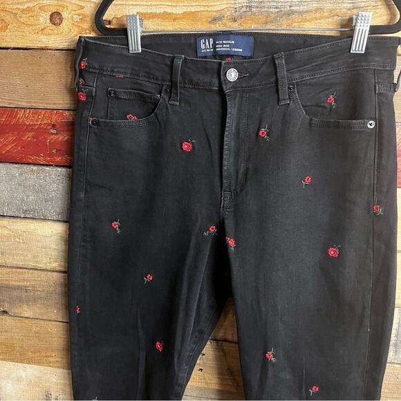 Gap Black Floral Embroidered High Rise Universal Leggings Size 14/32 - Picture 3 of 10